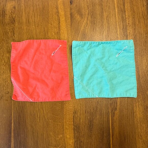 LOVEVERY Magic Tissue Box Montessori Wooden Toy Box With Lid & Colorful Tissues - Picture 11 of 12